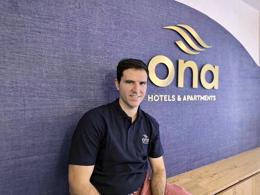 Nacho-Barrau-Puy-Ona-Hotels-Apartments