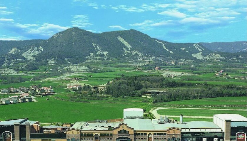 Casa Tarradellas compra la fàbrica de Leche Pascual a Gurb per elaborar mozzarella