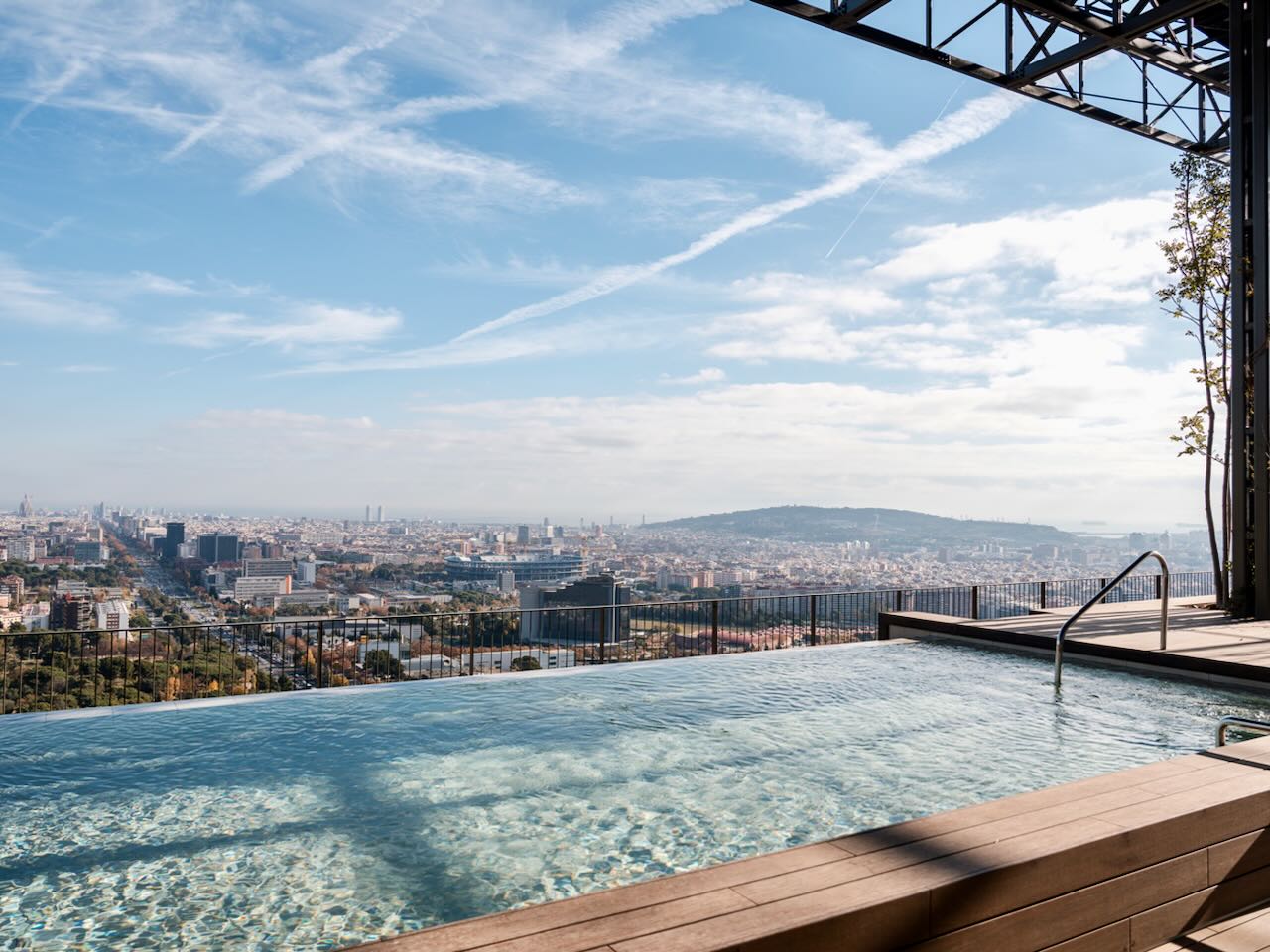Hines-inaugura-hotel aparto-Diagonal-Suites